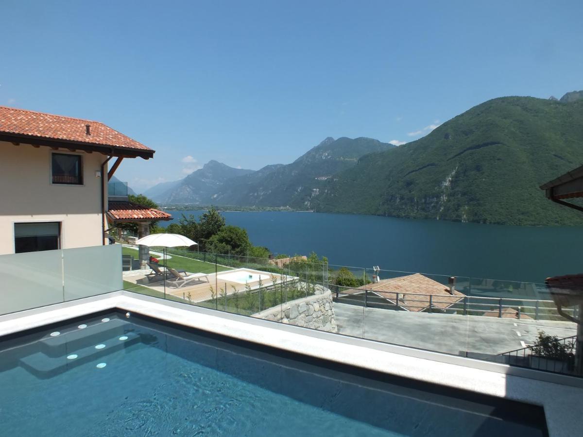 Rocca D'Anfo B&B-Apartments Lake View Rocca d'Anfo Exterior foto