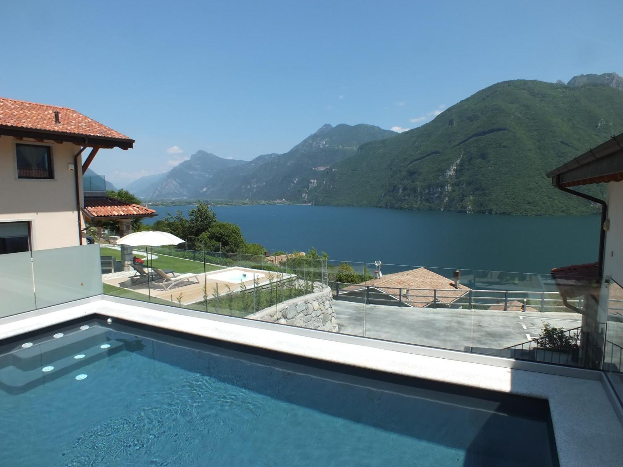 Rocca D'Anfo B&B-Apartments Lake View Rocca d'Anfo Exterior foto