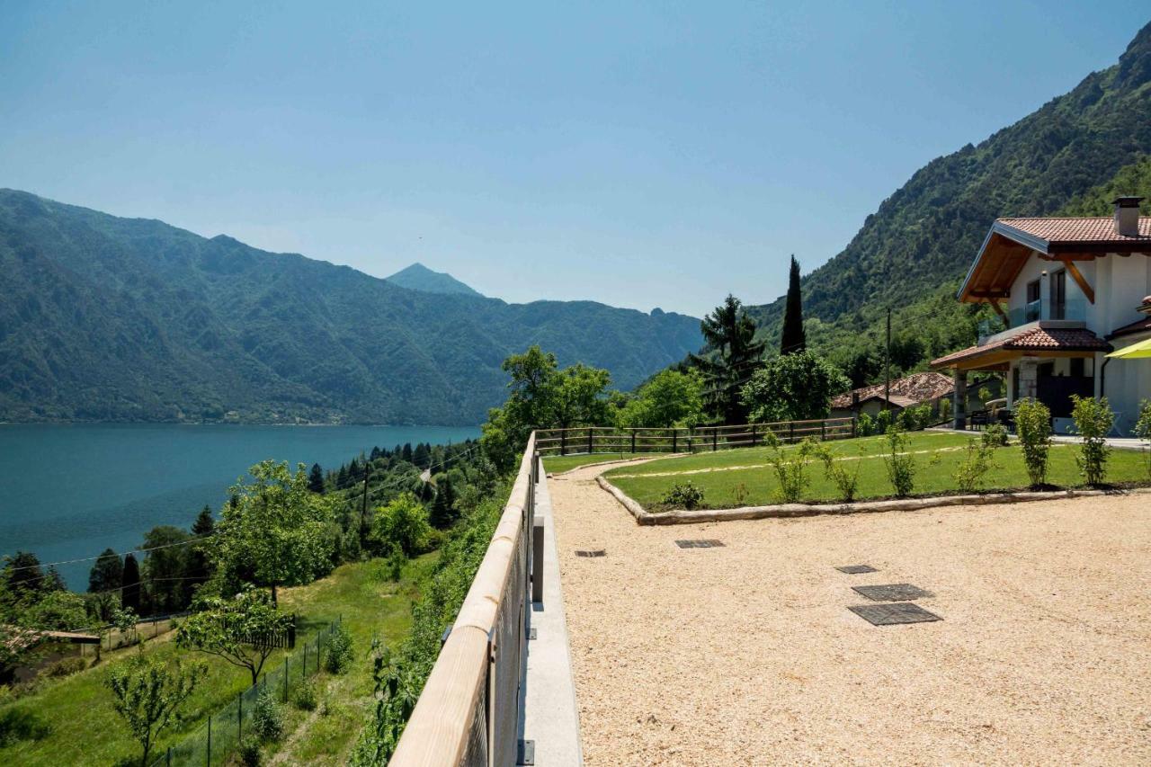 Rocca D'Anfo B&B-Apartments Lake View Rocca d'Anfo Exterior foto